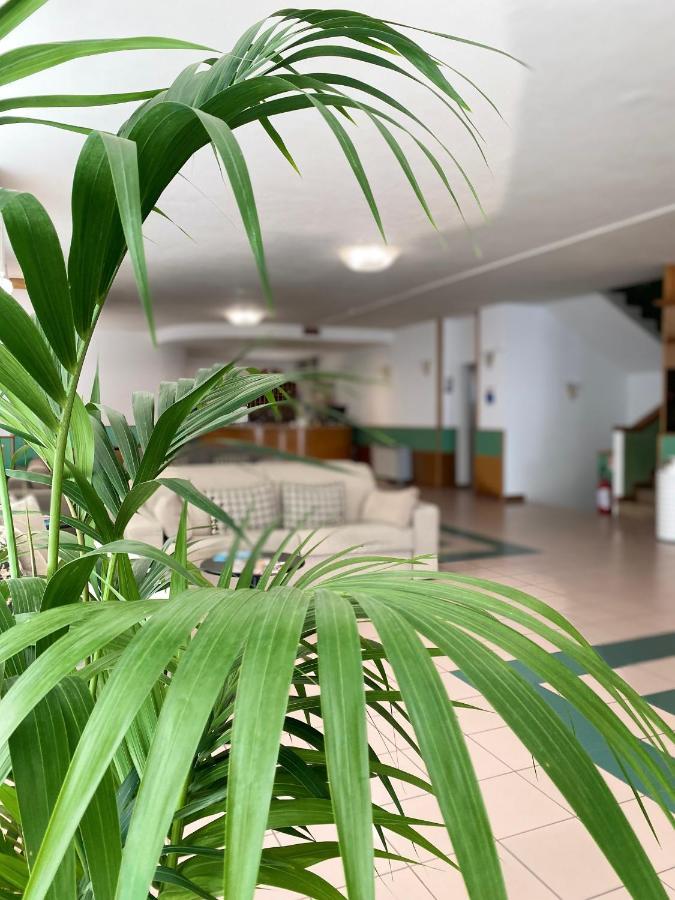 רימיני Hotel Aiglon מראה חיצוני תמונה